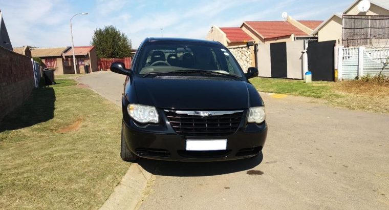 2004 Chrysler Voyager 2.4i