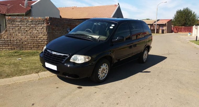 2004 Chrysler Voyager 2.4i