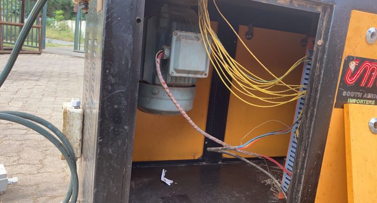 Metal Twisting Machine, CMC