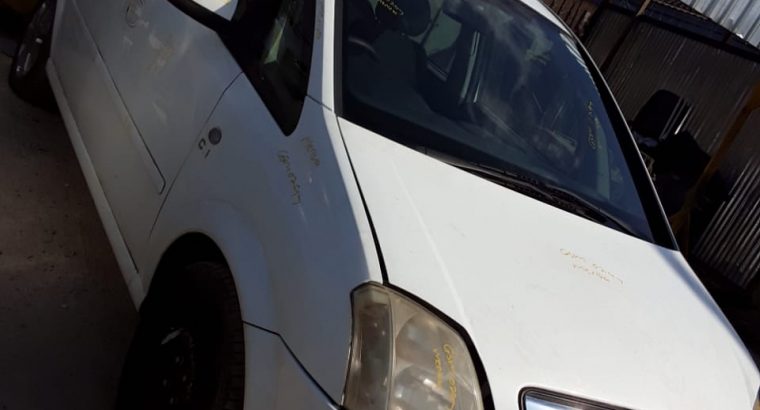 Opel meriva 1.6 stripping for spares