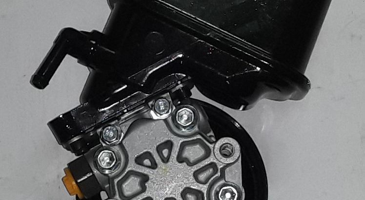 Chev Captiva power/ steering pump for sale