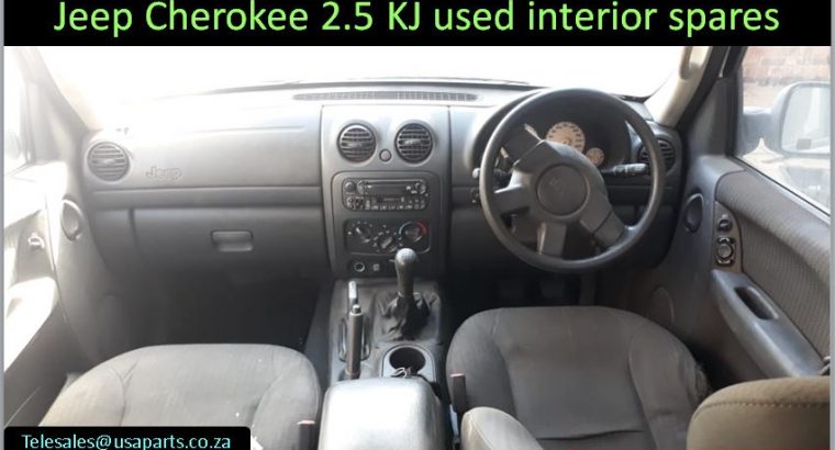 Jeep Cherokee 2.5 KJ 2002-07 used interior spares for sale