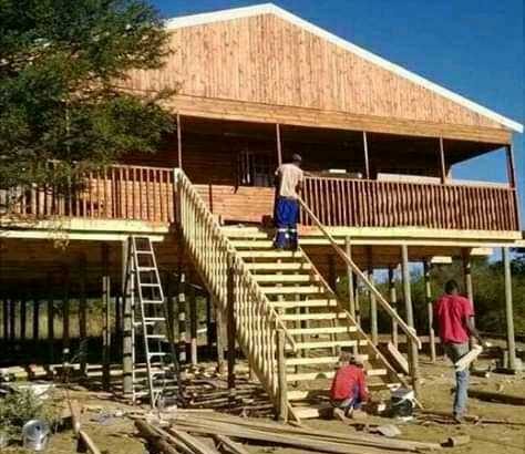 tom log homes and design