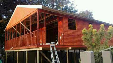tom log homes and design