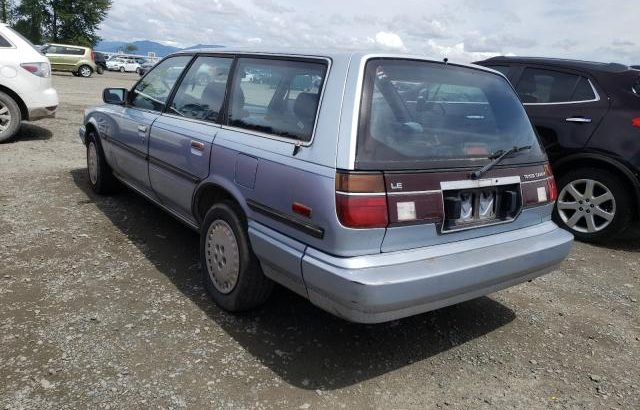 Toyota Camry 1987