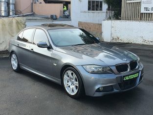 2011 BMW 320i M SPORT – SUNROOF