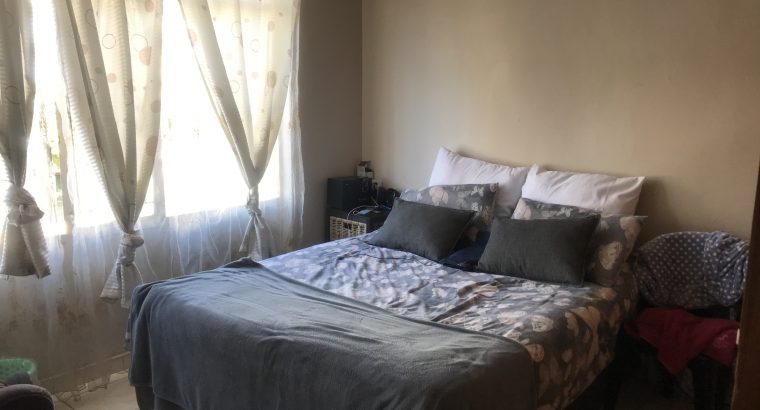 Spacious 3 bedroom apartment for sale in Sunnyside,Pretoria