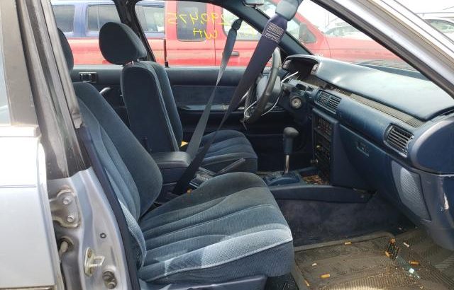 Toyota Camry 1987