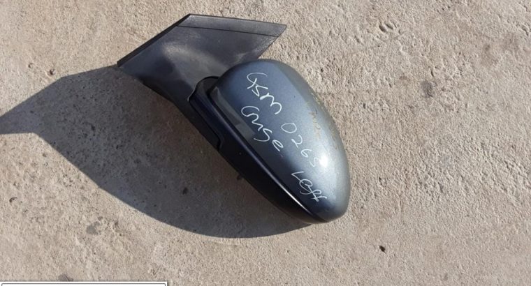 Chevrolet Cruze Used Door Mirror & Spares