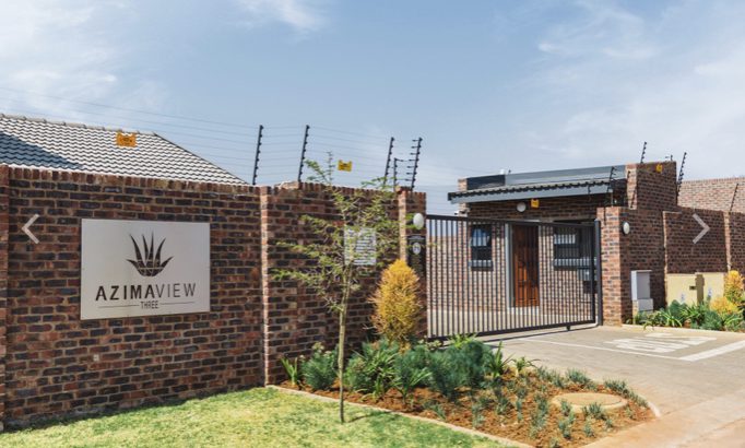 3 Bedroom Townhouse for sale in Pretoria North