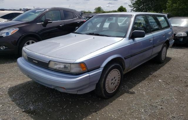 Toyota Camry 1987