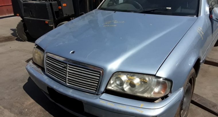 Mercedes W202 Elegance stripping for spares