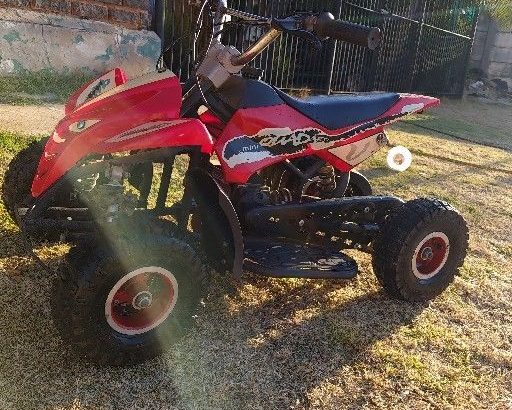 Pocket bike (4 wheeler) 50cc