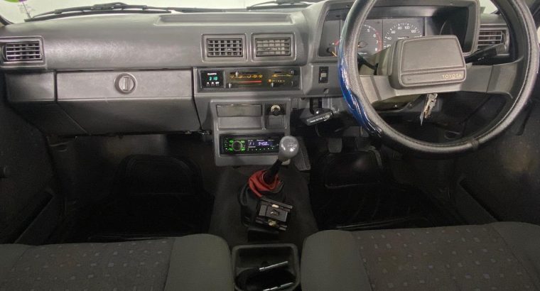 1998 Toyota Hilux 2400 For Sale