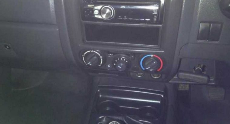 Isuzu kb250