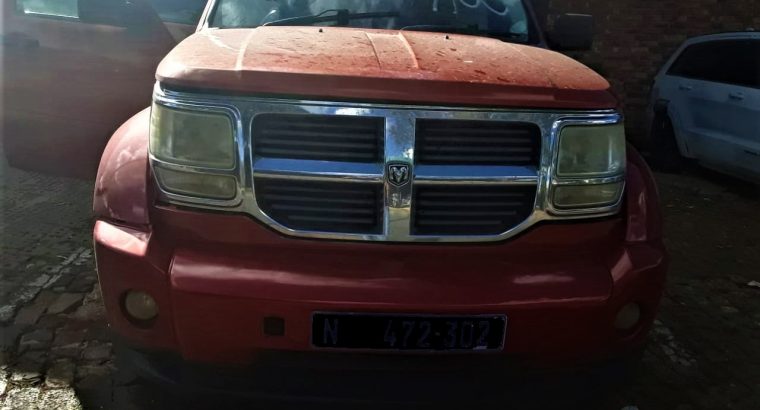 Dodge Nitro 2.8 R/T 2007-13 stripping for used spares