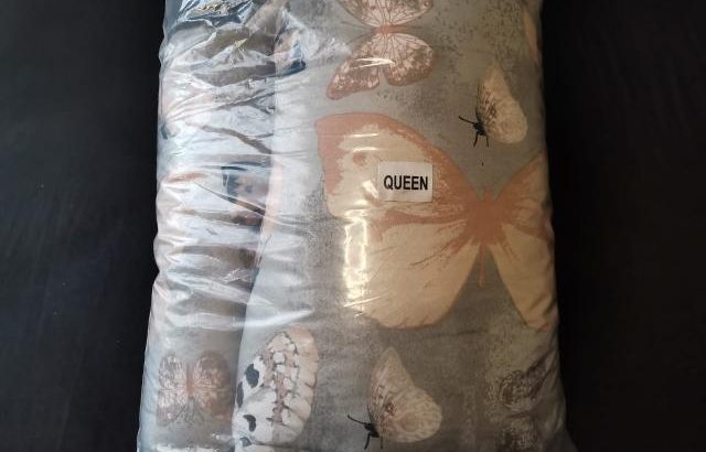 QUEEN Comforter 3 piece bed sets