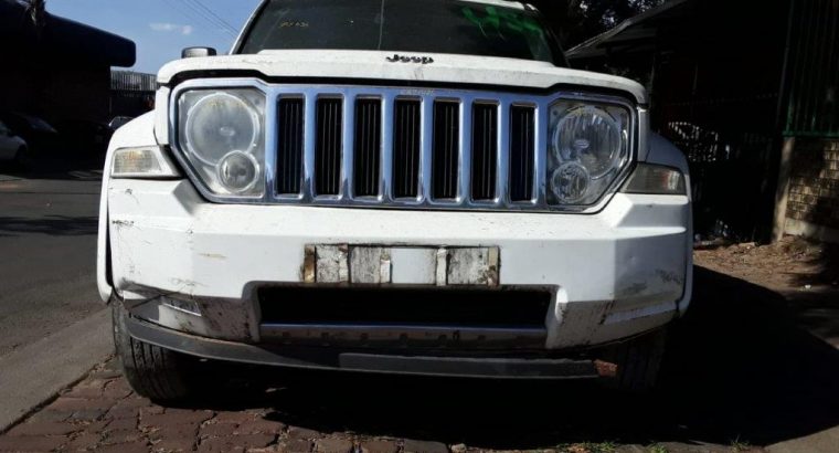 Jeep Cherokee 3.7 KK 2008-13 stripping for used spares