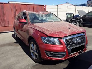 Audi Q5 20 TDI Quattro stripping for spares