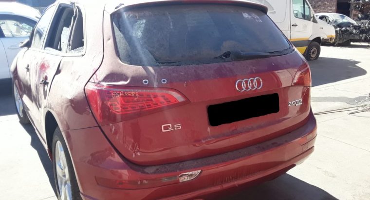 Audi Q5 20 TDI Quattro stripping for spares