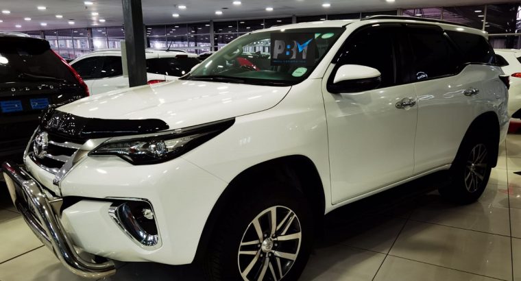 2017 TOYOTA FORTUNER 2.8 GD-6 4X4 A/T