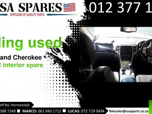 Jeep Grand Cherokee 3.0 WK2 2011-19 used interior spare parts