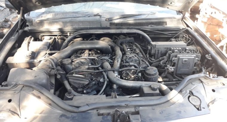 Jeep Grand Cherokee 3.0 WK 2005-10 stripping for used spares