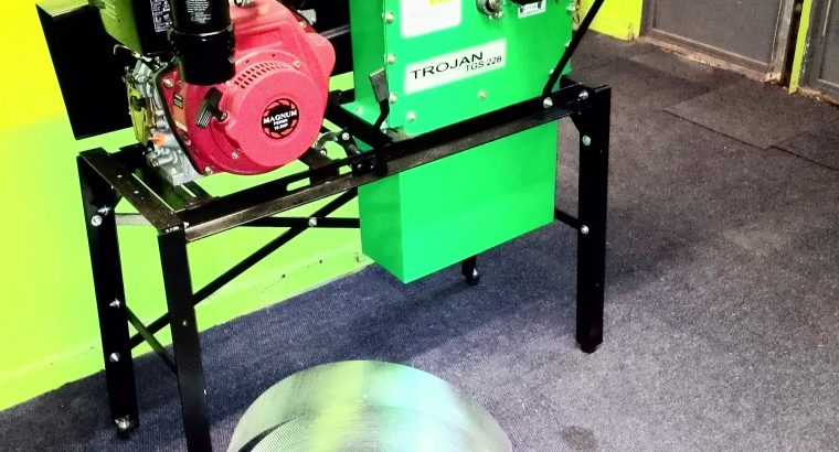 Hammer mill Trojan TGS 228 DG MegaMill 13HP Petrol