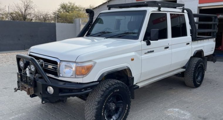 Toyota Land Cruiser 4.2 DIESEL D/C