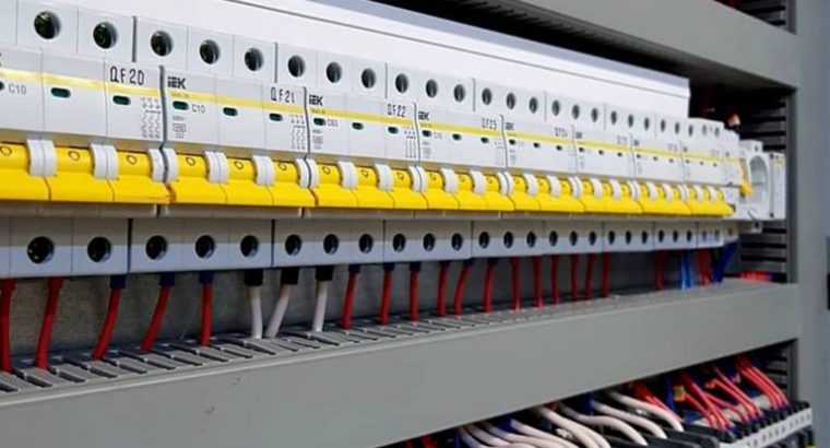 QUALIFIED AND PROFFESSIONAL ELECTRICIAN (0607484161 Call or App)