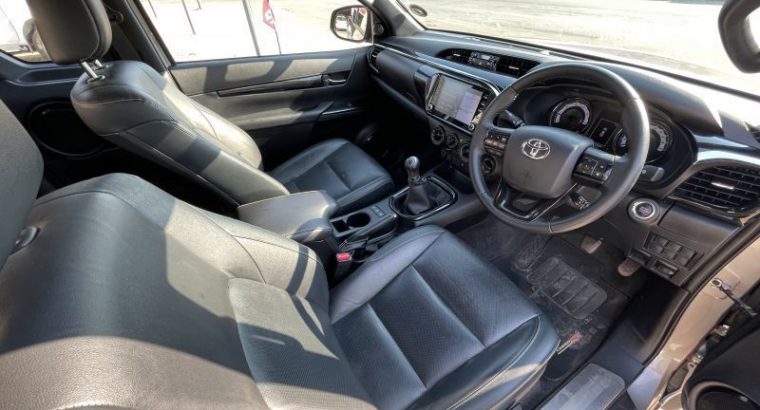 Toyota Hilux 2.8 LEGEND 50 GD-6 P/U E/C M/T 4X4