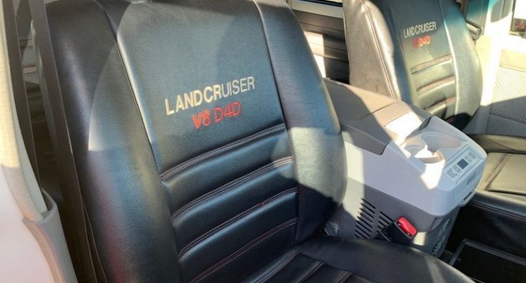 2015 Toyota Land Cruiser 4.5 V8