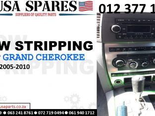 Jeep Grand Cherokee 6.1 WK 2005-10 stripping for used spares