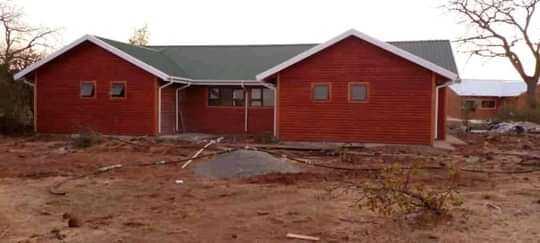logcabins and wendy houses