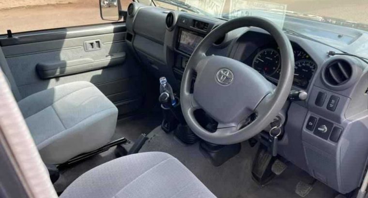 land Cruiser 79series