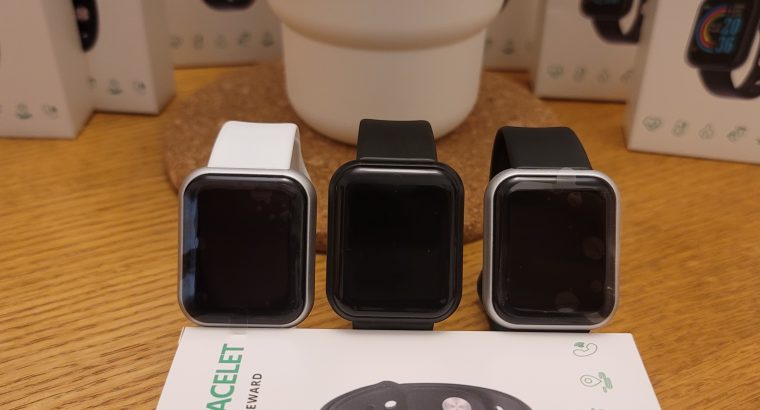 D20 macaroon smartwatches