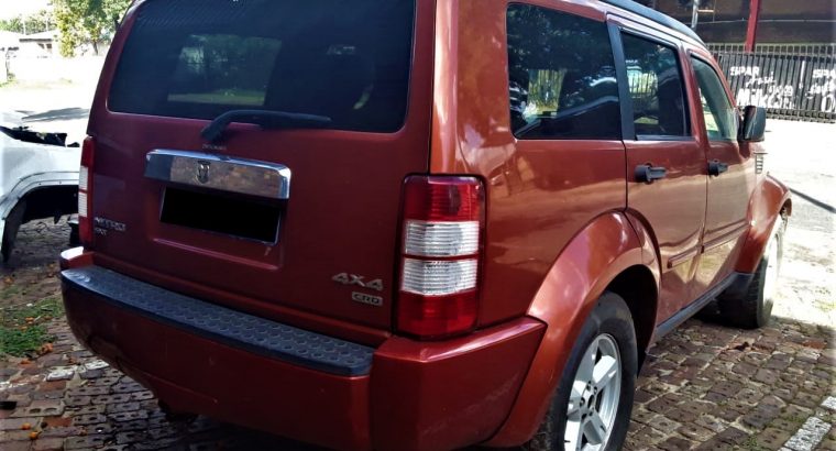 Dodge Nitro 2.8 SXT 2007-13 stripping for used parts