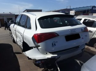 Audi Q5 20 T Quattro stripping for spares