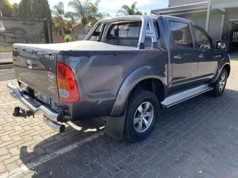 2015 Toyota Hilux for sale