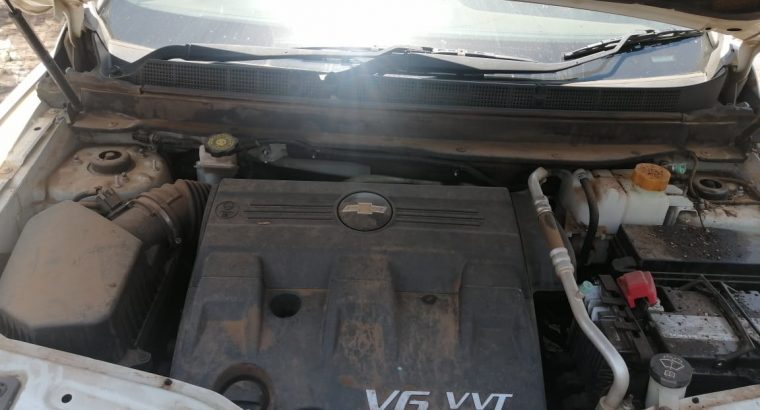 Chev Captiva 3.0 2011 used spare parts for sale