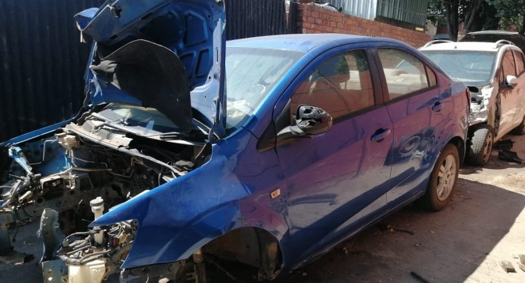 Chev Sonic 1.6 2012 used spare parts for sale