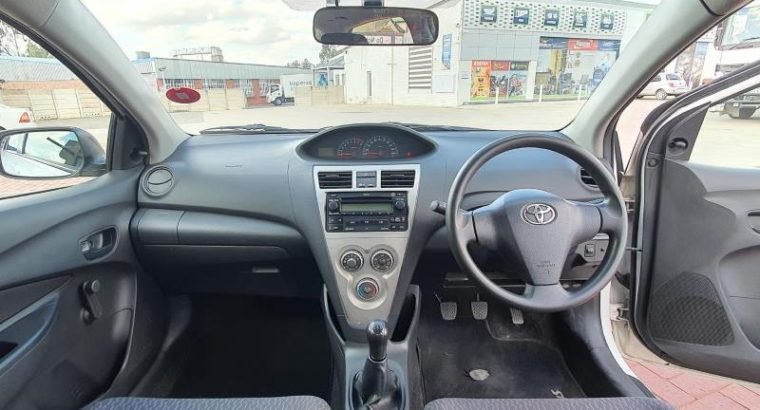 2010 Toyota Yaris 1.3 Zen3 S