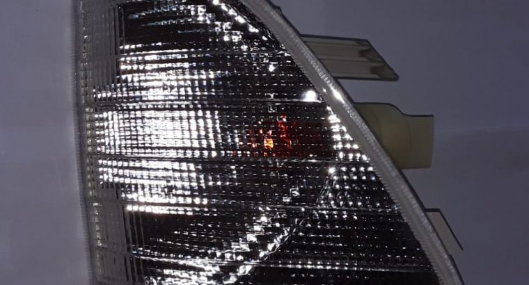 Mercedes W901 sprint corner lamp R for sale