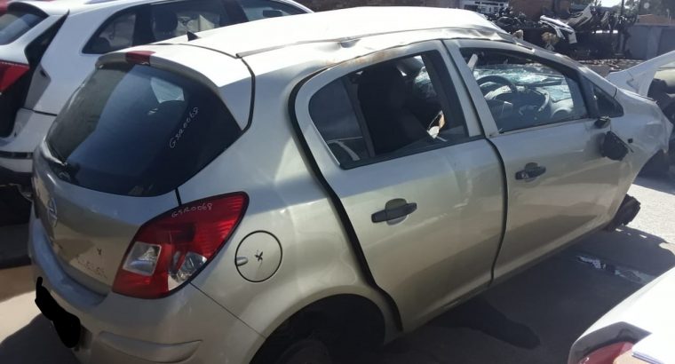 Opel Corsa D 1.4 stripping for spares