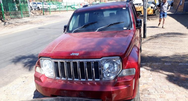 Jeep Cherokee 2.8 KK 2008-13 stripping for used parts