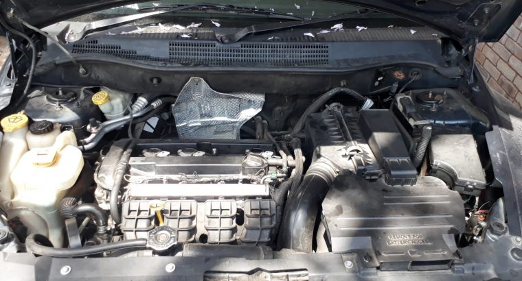 Dodge Caliber 1.8/2.0/2.4 SXT 2006-13 stripping for used parts