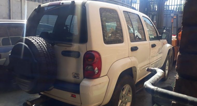 Jeep Cherokee 2.5 KJ 2002-07 stripping for used parts