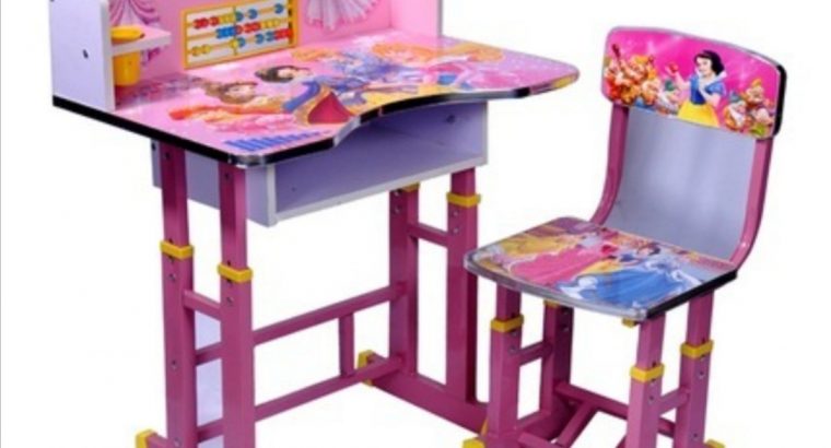 Kids learning Desk and chair