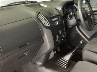 Isuzu kb250