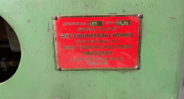 Adjustable 3-Drill Dowel Hole Borer, RYE